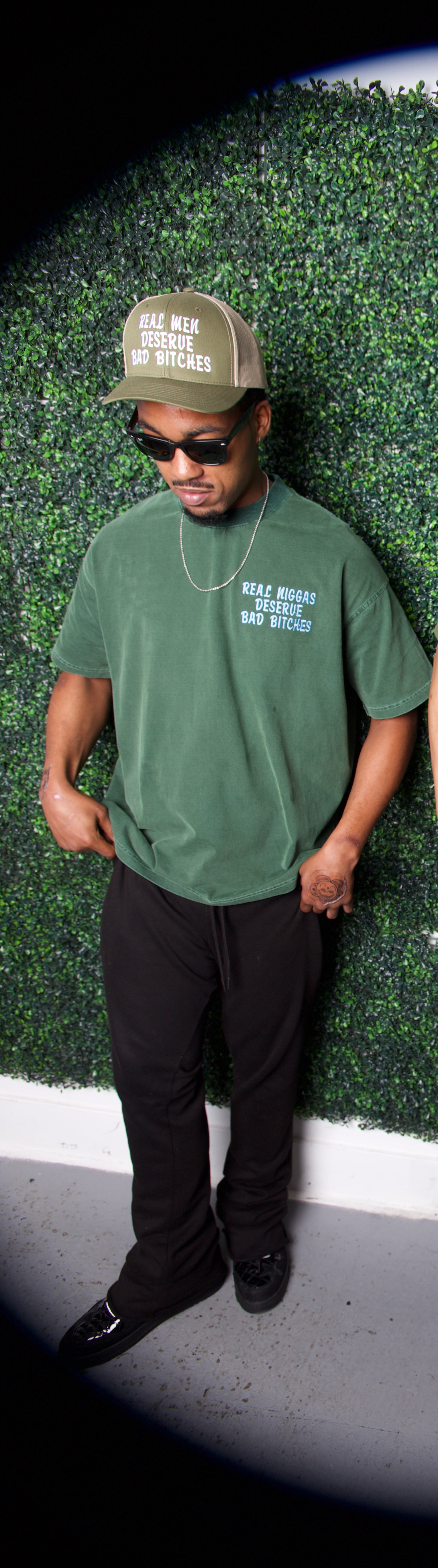 Real Niggas Deserve Bad Bitches